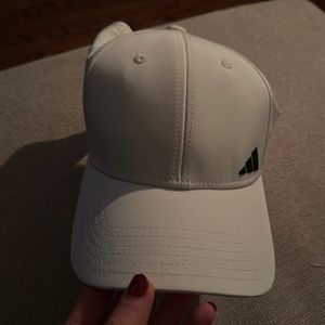 Baseball Cap with Ponytail Opening